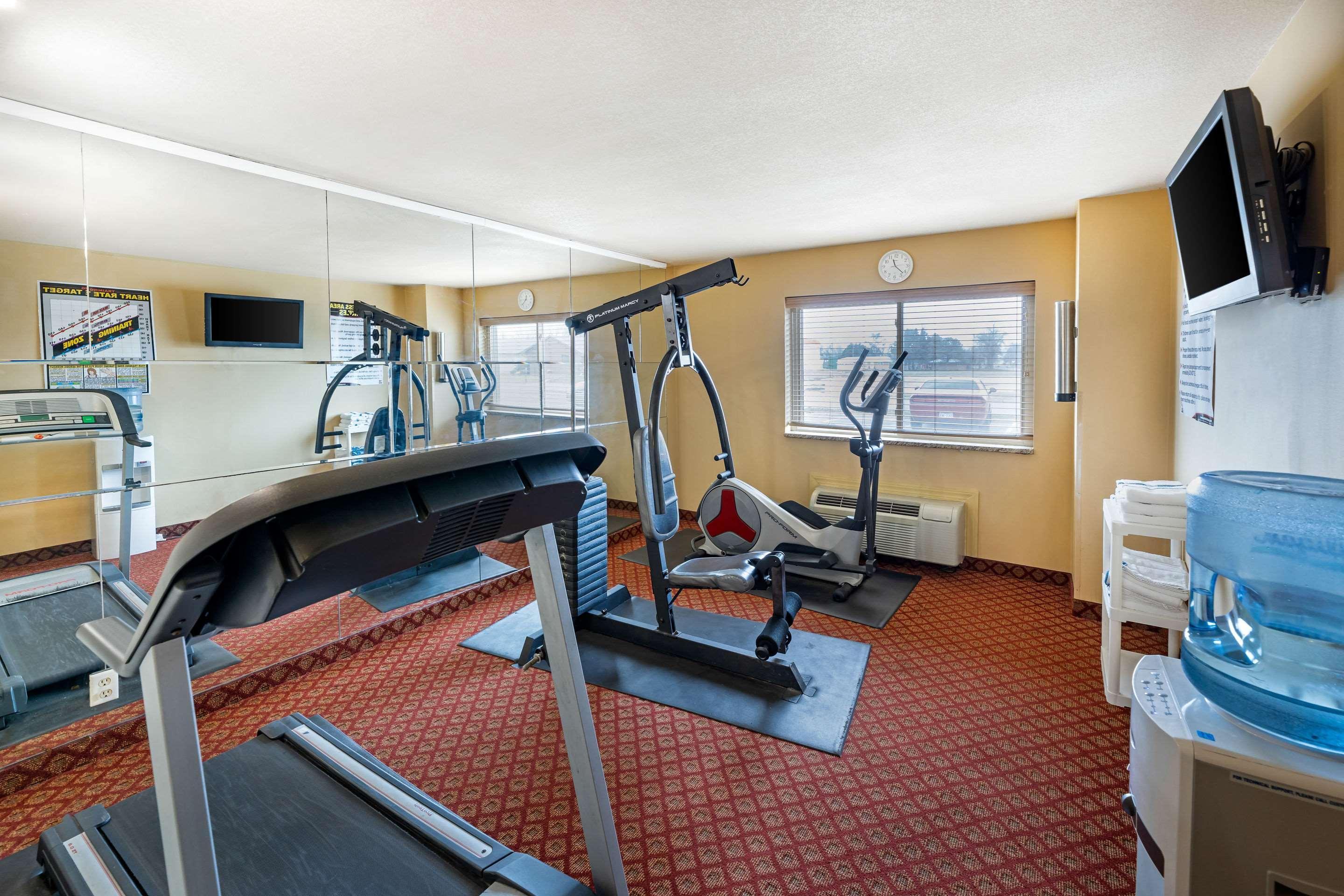 Rodeway Inn South Hutchinson エクステリア 写真