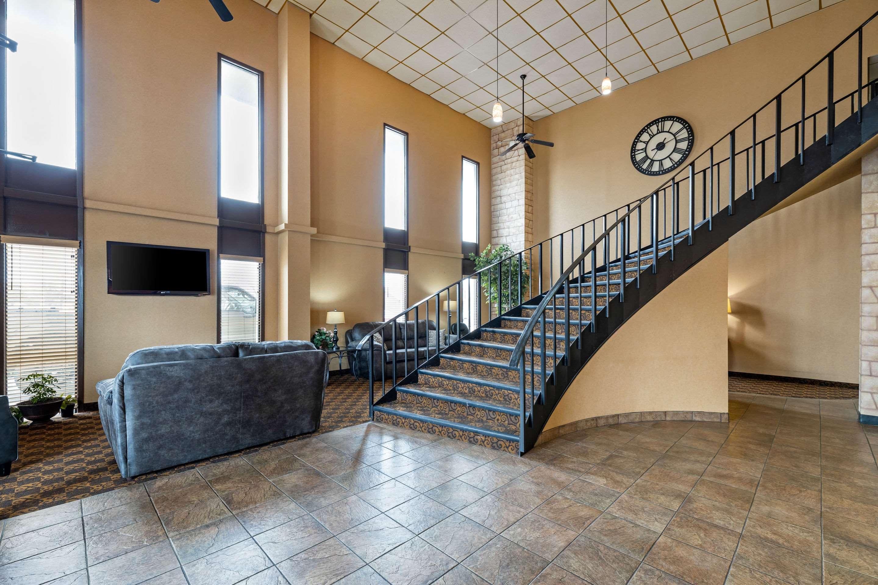 Rodeway Inn South Hutchinson エクステリア 写真