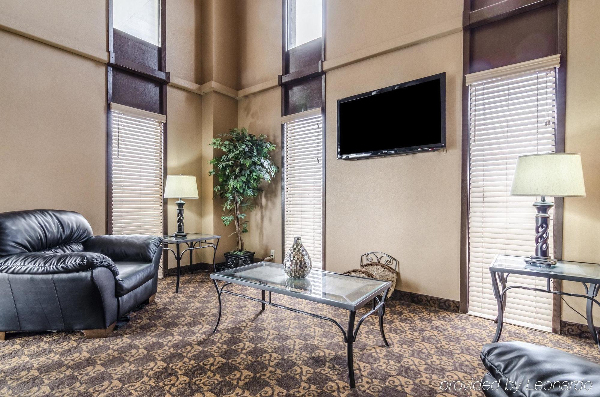 Rodeway Inn South Hutchinson エクステリア 写真